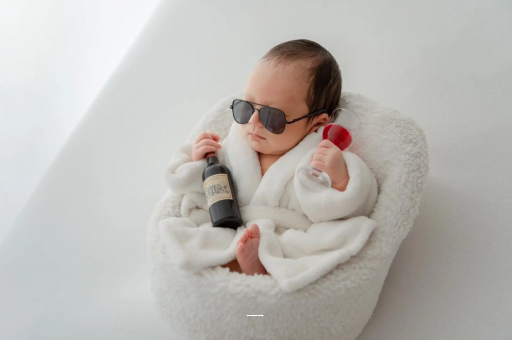 泰兴宝宝晚上睡觉哼唧