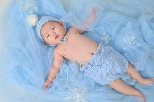 泰兴宝宝间歇性斜视 泰兴宝宝间歇性斜视